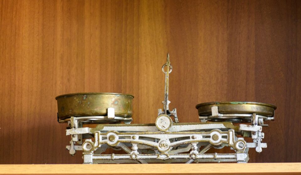 balanced scales meditation