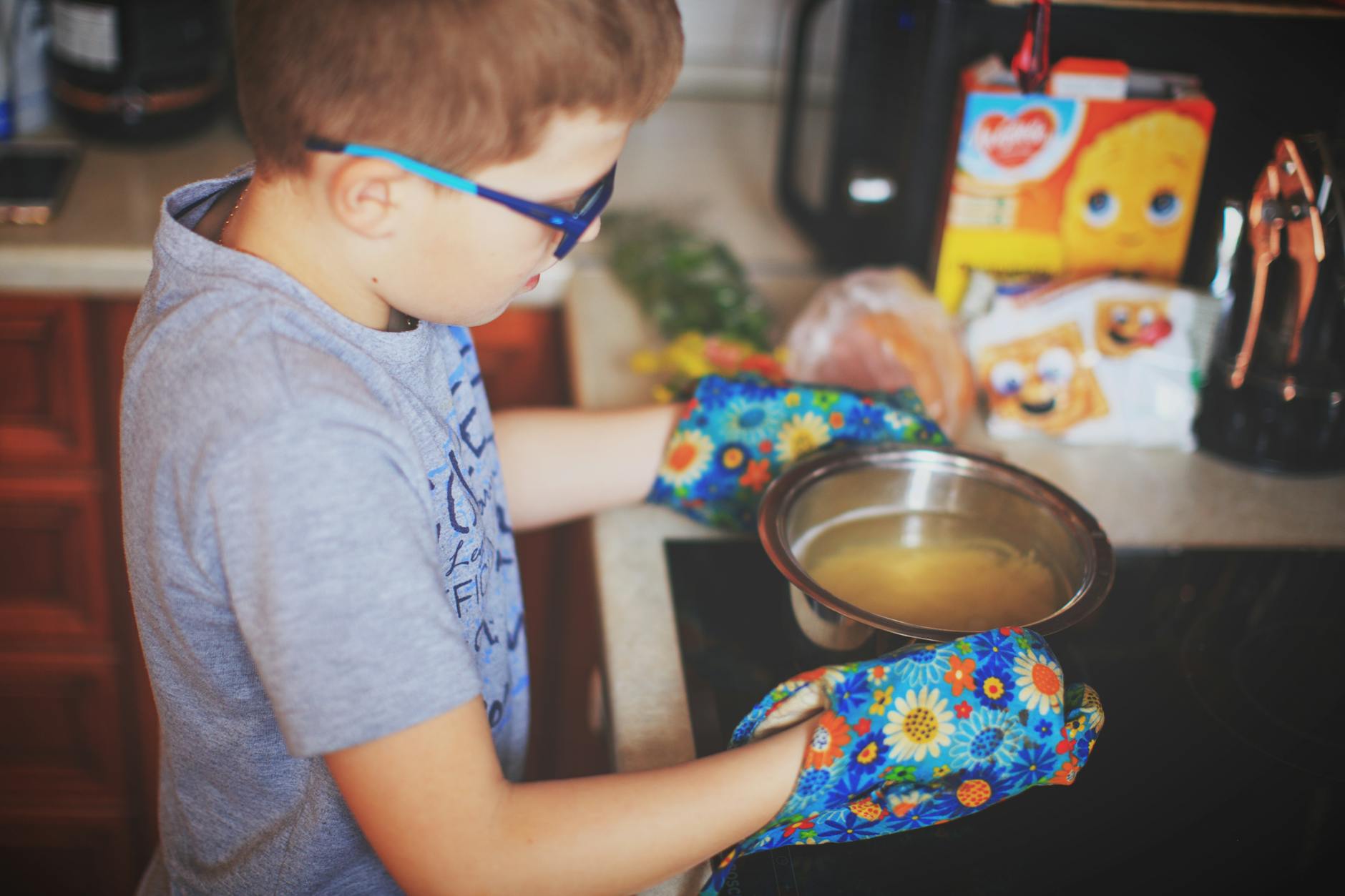 Easy Science Experiments for Kids in 2026: Fun at Home