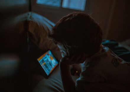 child watching tablet safely