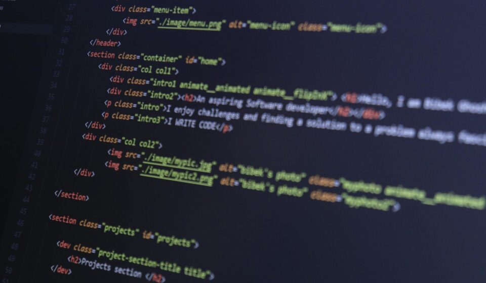 technology vs software concept