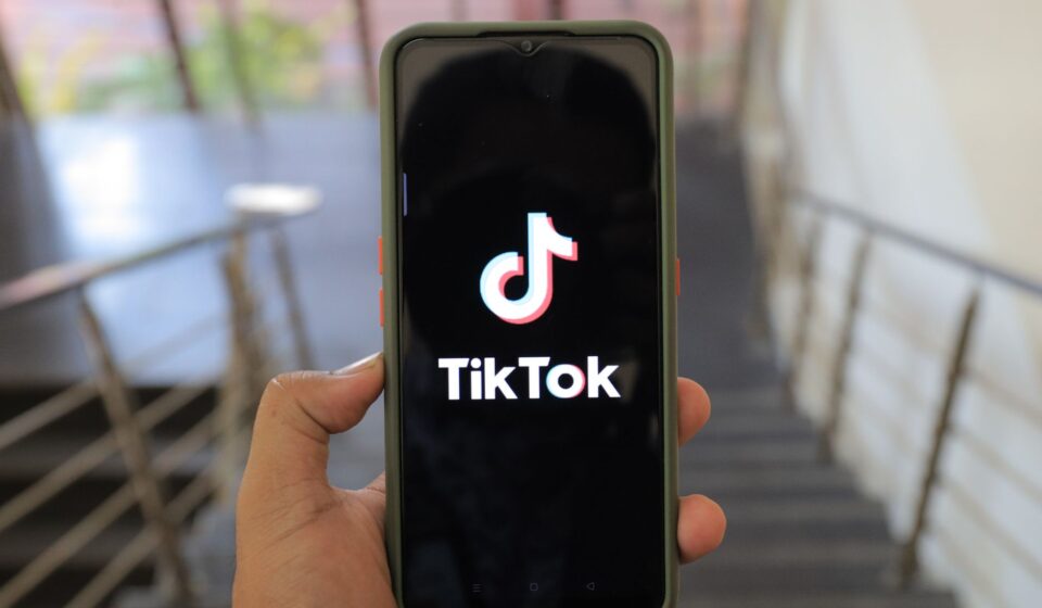 TikTok FYP algorithm
