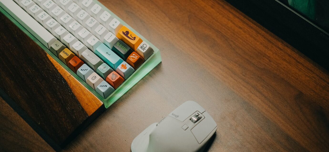 ergonomic keyboard writer setup