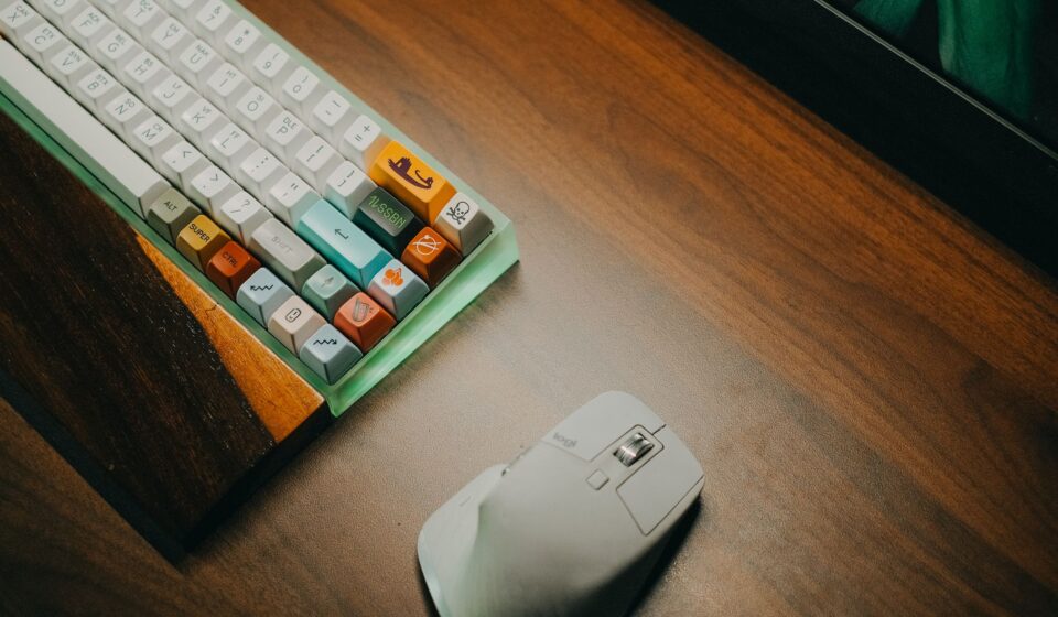 ergonomic keyboard writer setup